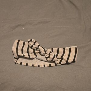 Striped Black and Gray Headband